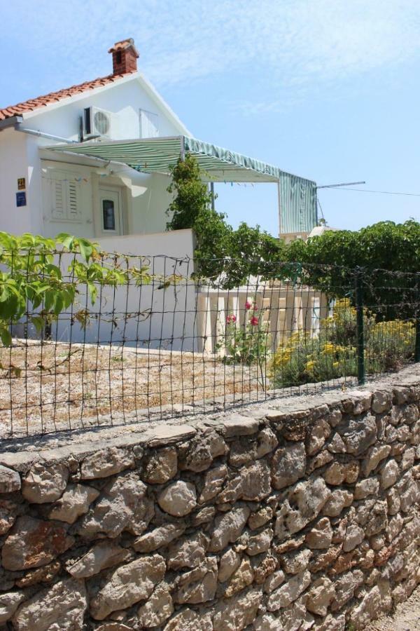 Apartmani Vinko בול מראה חיצוני תמונה