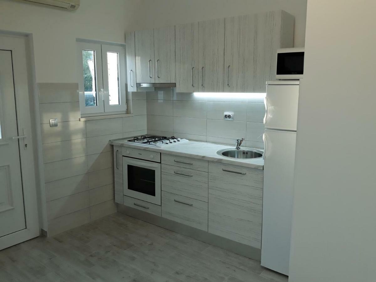 Apartmani Vinko בול מראה חיצוני תמונה