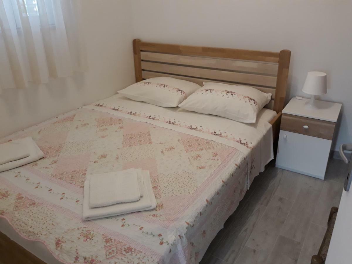 Apartmani Vinko בול מראה חיצוני תמונה