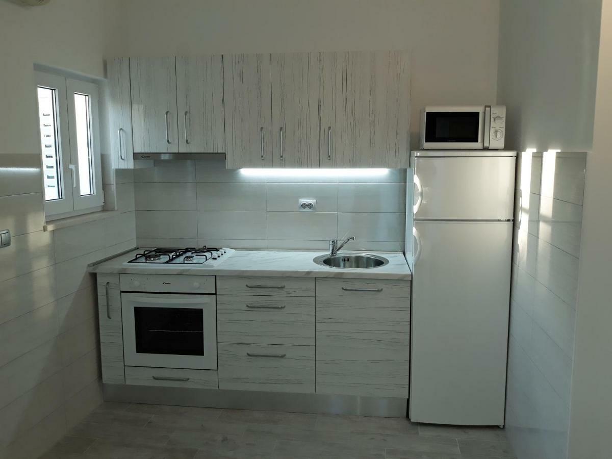 Apartmani Vinko בול מראה חיצוני תמונה